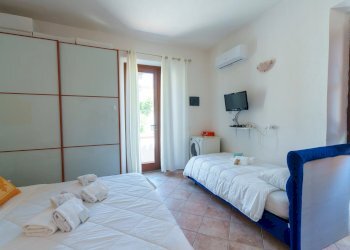 Three-room apartment Via Massimo Kolbe, Aggius - photo 12