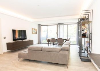 Four-room apartment Via Cristoforo Colombo, hamlet Milano 3, Basiglio - photo 3