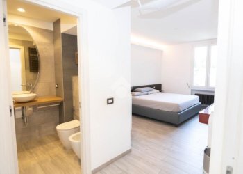 Four-room apartment Via Cristoforo Colombo, hamlet Milano 3, Basiglio - photo 9