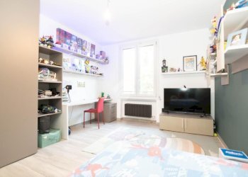 Four-room apartment Via Cristoforo Colombo, hamlet Milano 3, Basiglio - photo 11