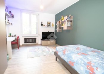 Four-room apartment Via Cristoforo Colombo, hamlet Milano 3, Basiglio - photo 12