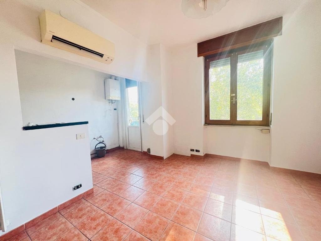 Bilocale Piazza Miani, Milano (zona Barona) - foto 2