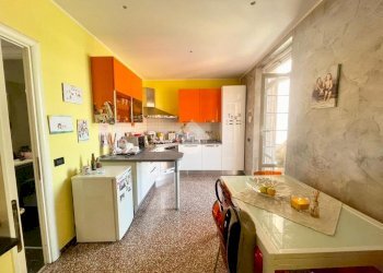 Quadrilocale Via Coronata, Genova (zona Coronata) - foto 4