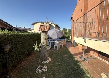 Giardino - Semi-detached Villa via della Resistenza, Fontanelice - photo 4