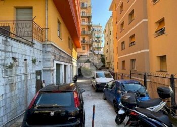 Quadrilocale Via Pierino Negrotto Cambiaso, Genova (zona Rivarolo) - foto 27