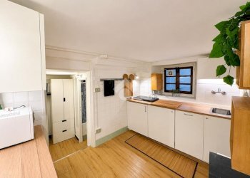 Trilocale Vico delle Cinque Lampadi, Genova (zona Centro Storico) - foto 5