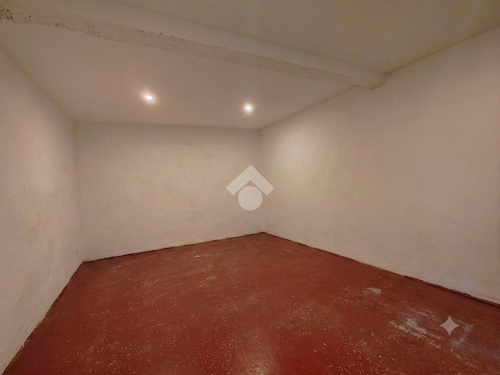 Monolocale Via Fereggiano, Genova (zona Marassi) - foto 3