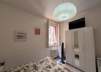 CAMERA DA LETTO - Bilocale via Mascarella, Bologna (zona Irnerio) - foto 9