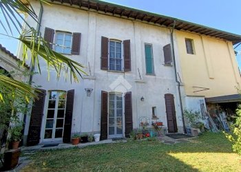 Casa indipendente Piazza XXI Luglio, Robecco sul Naviglio - foto 1