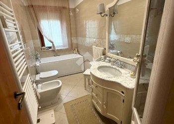 Apartment Via IV novembre, Vinovo - photo 10