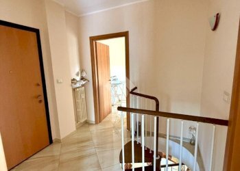 Apartment Via IV novembre, Vinovo - photo 12
