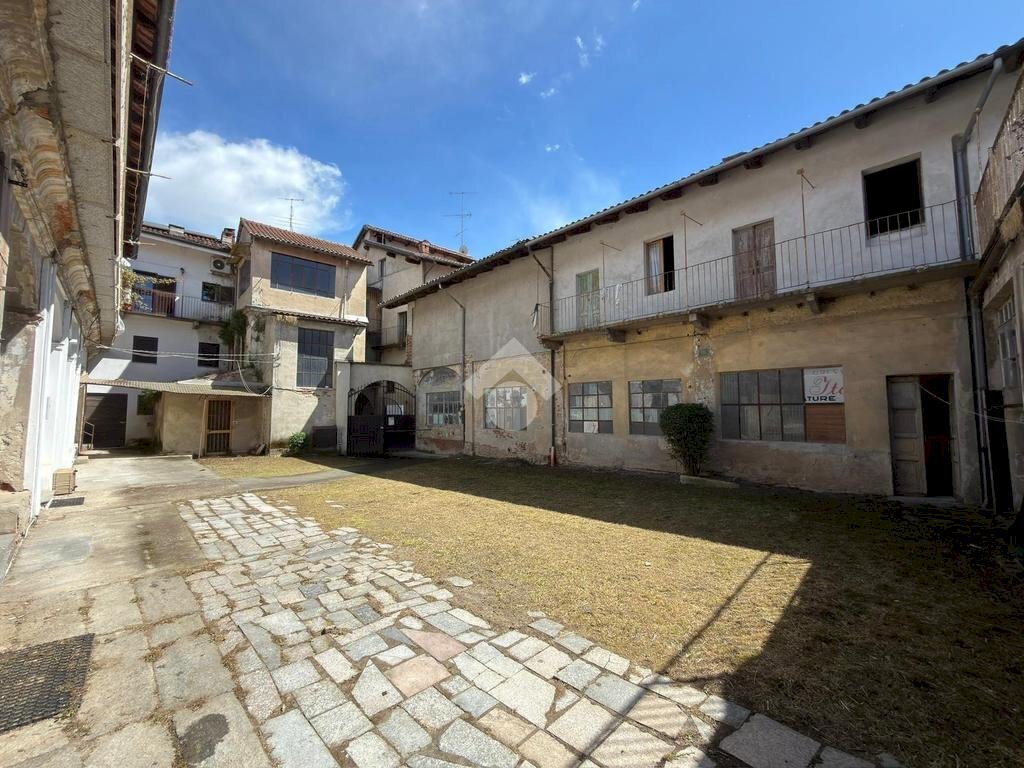 Stabile - Palazzo Via Mazzini, Crescentino - foto 3