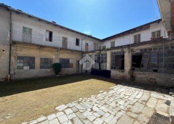 Stable - Palace Via Mazzini, Crescentino - photo 15