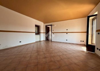 Three-room apartment Via zanotti, Borgo Ticino - photo 9