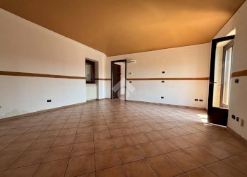 Three-room apartment Via zanotti, Borgo Ticino - photo 10
