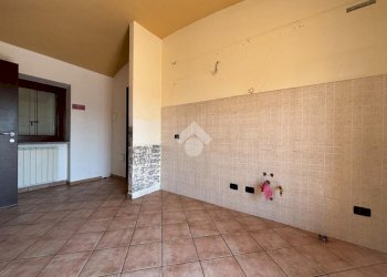 Three-room apartment Via zanotti, Borgo Ticino - photo 13