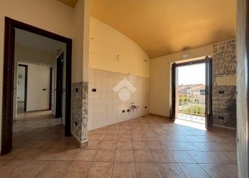Three-room apartment Via zanotti, Borgo Ticino - photo 14