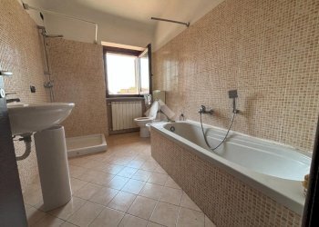 Three-room apartment Via zanotti, Borgo Ticino - photo 22