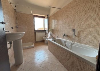Three-room apartment Via zanotti, Borgo Ticino - photo 23