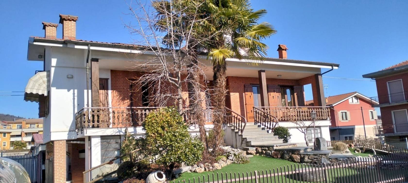 Villa Unifamiliare Via Monte Ollero, Busca - foto 1