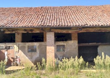 Cascina Via Pintura 66/A1, Busca - foto 3
