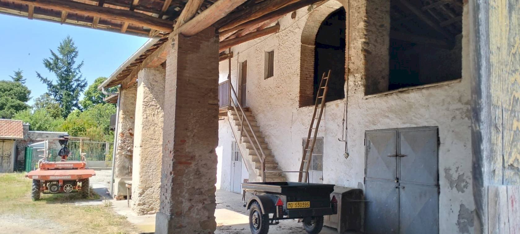 Farmhouse Via Torino, hamlet Madonna dell'Olmo, Cuneo - photo 2