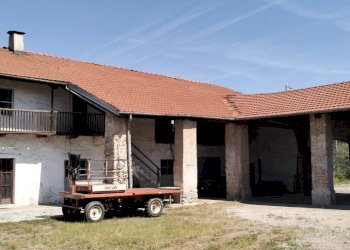 Farmhouse Via Torino, hamlet Madonna dell'Olmo, Cuneo - photo 4