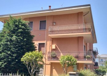 Quadrilocale Via Torre Allera, frazione Madonna dell'Olmo, Cuneo - foto 1