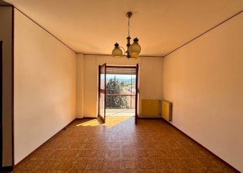 Appartamento Via Giuseppe Ghignone 2, Santo Stefano Belbo - foto 1