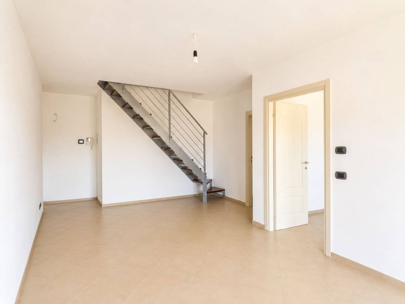 Appartamento Corso Canale 18/3, Alba - foto 2