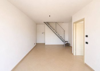 Appartamento Corso Canale 18/3, Alba - foto 1