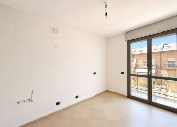 Appartamento Corso Canale 18/3, Alba - foto 10