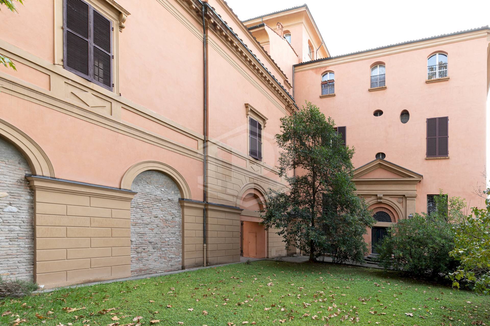 Quadrilocale Via Barberia, Bologna (zona Centro Storico) - foto 1