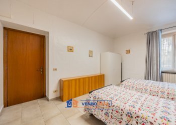 Two-room apartment Pinerolo - photo 8