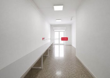 Shop Corso Umberto I, Crispiano - photo 3