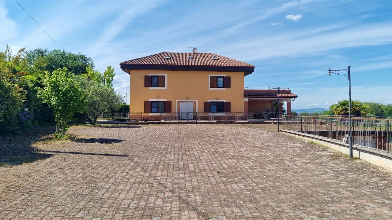 Foto 1 - Villa Contrada Bosco, Grottaminarda - foto 1