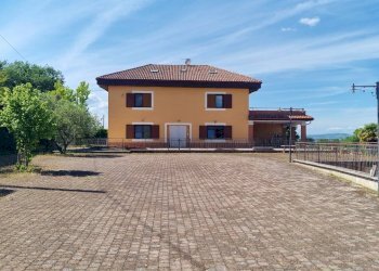 Foto 1 - Villa Contrada Bosco, Grottaminarda - foto 1