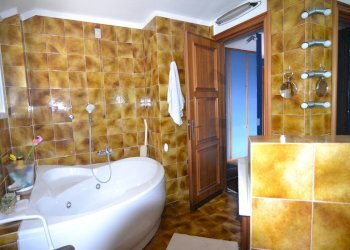 Foto 48 - Villa Regione Stanchere
 
17, Albenga - foto 48