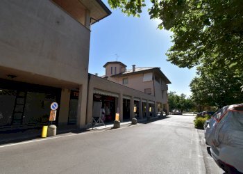 Foto 3 - Commercial Premises Via Buonarroti
7, Bernareggio - photo 3