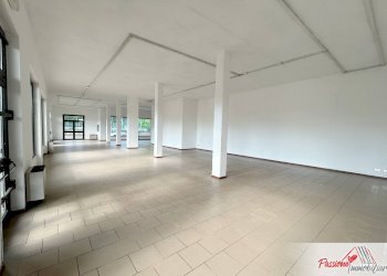 Foto 1 - Commercial Premises Via Delle Agostiniane
31, Verona - photo 1