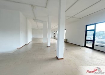 Foto 3 - Commercial Premises Via Delle Agostiniane
31, Verona - photo 3