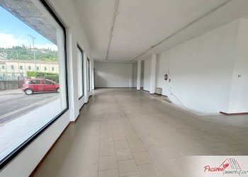 Foto 4 - Commercial Premises Via Delle Agostiniane
31, Verona - photo 4