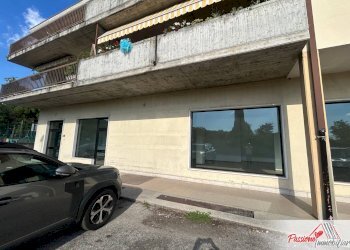 Foto 11 - Commercial Premises Via Delle Agostiniane
31, Verona - photo 11