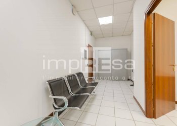 INGRESSO - Ufficio via Giovanni Pascoli, Quarto d'Altino - foto 3