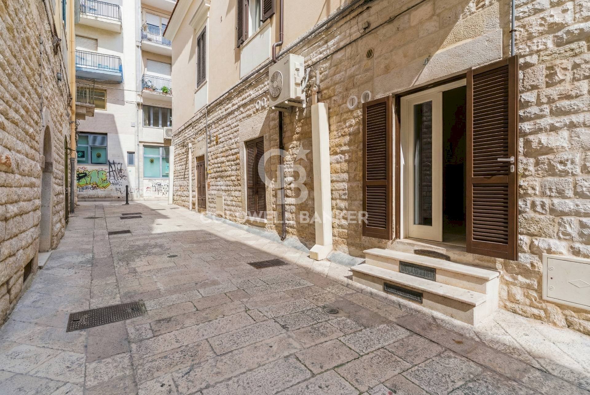 Foto 1 - Bilocale Via Bellini
 
16, Trani - foto 1