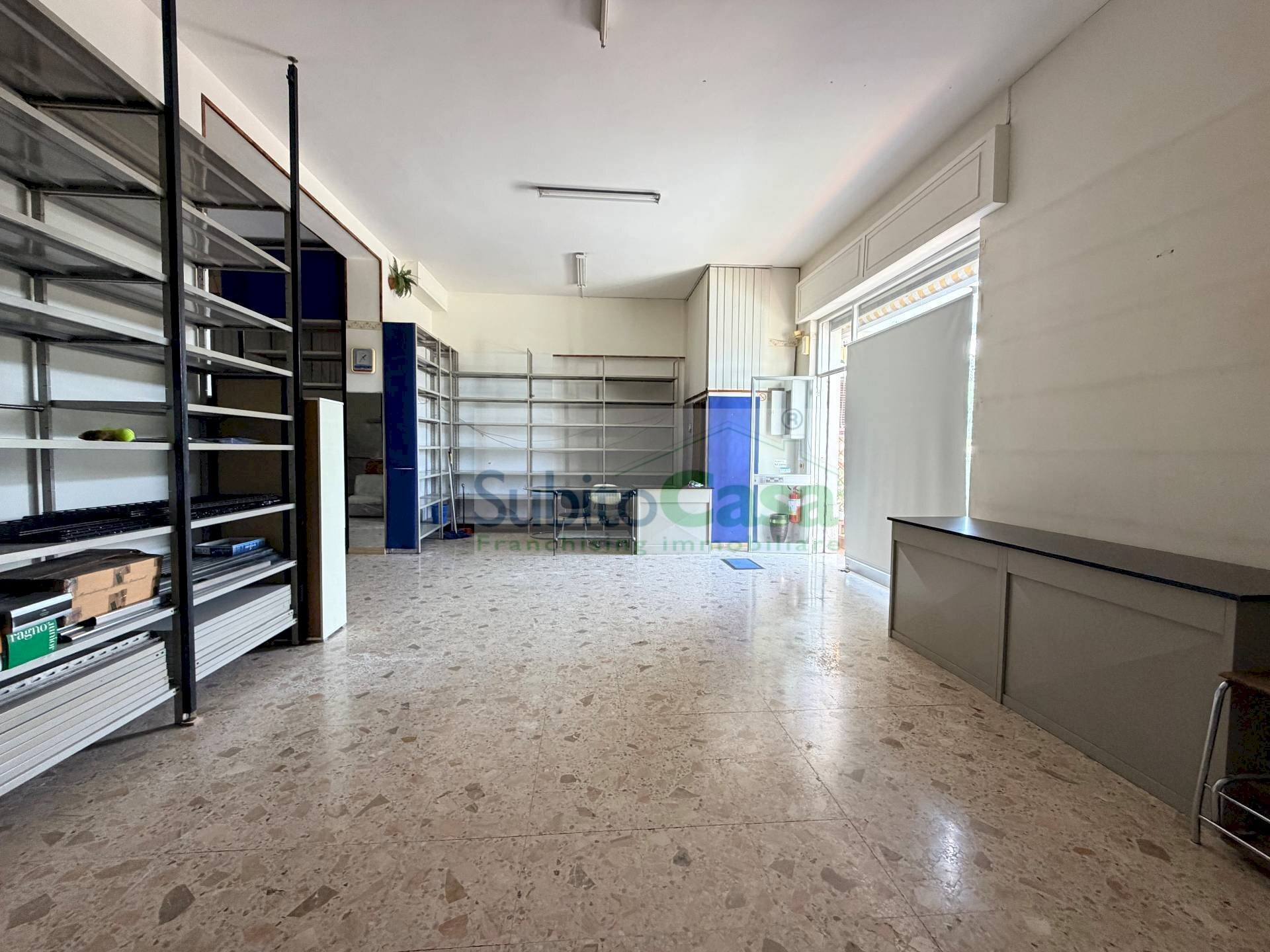Foto 2 - Warehouse Via Lago Di Scanno
9, San Giovanni Teatino - photo 2