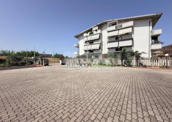 Foto 14 - Magazzino Via Lago Di Scanno
9, San Giovanni Teatino - foto 14
