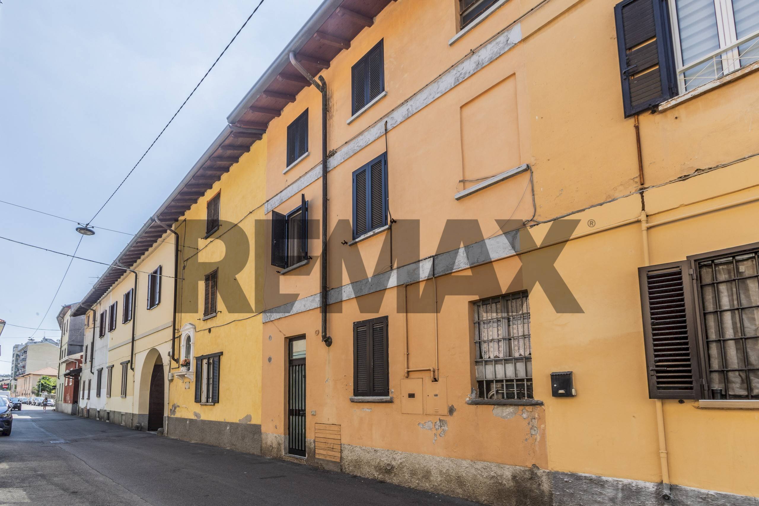 Edificio all\'aperto - Two-room apartment VIA BUGATTI
 
18, Rho - photo 1