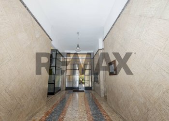 Hall / corridoio - Trilocale Via Legnone
 
19, Milano - foto 1