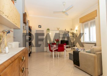 Sala da pranzo - Trilocale Via Legnone
 
19, Milano - foto 7